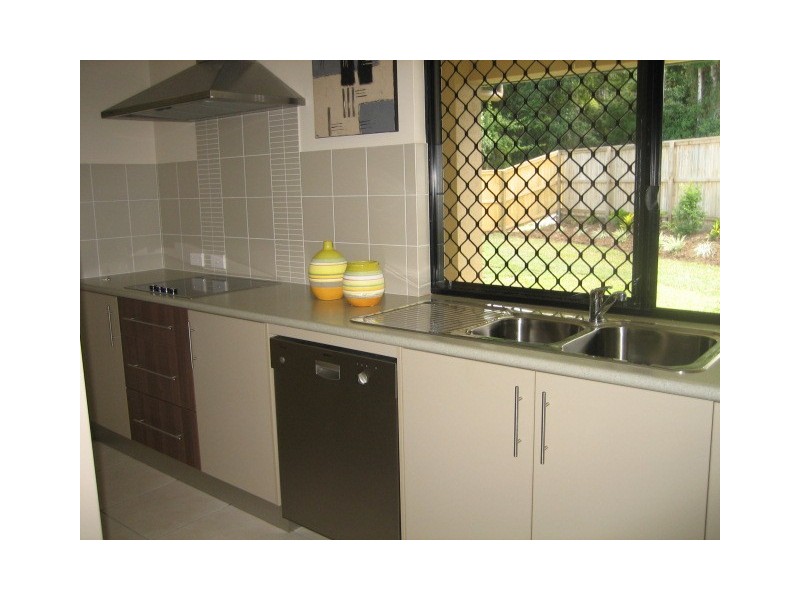 22 seclusion Drive, Palm Cove QLD 4879