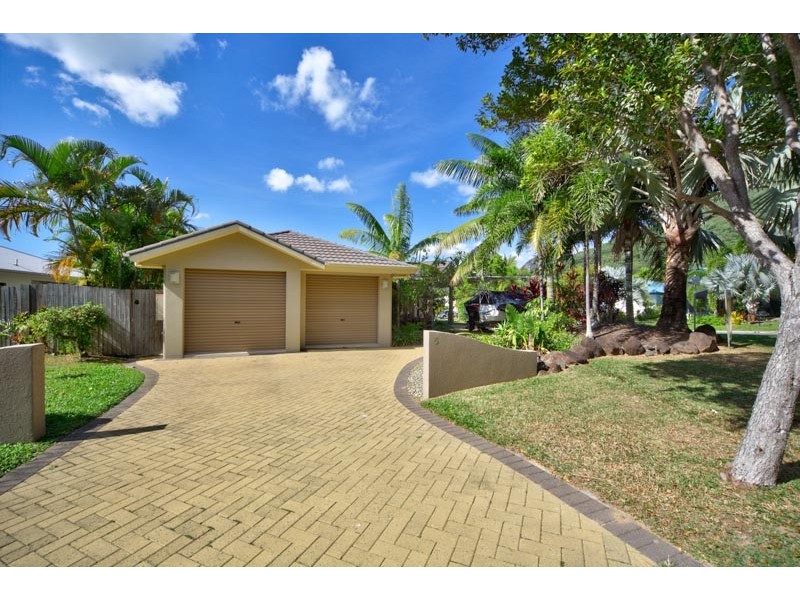 Palm Cove QLD 4879