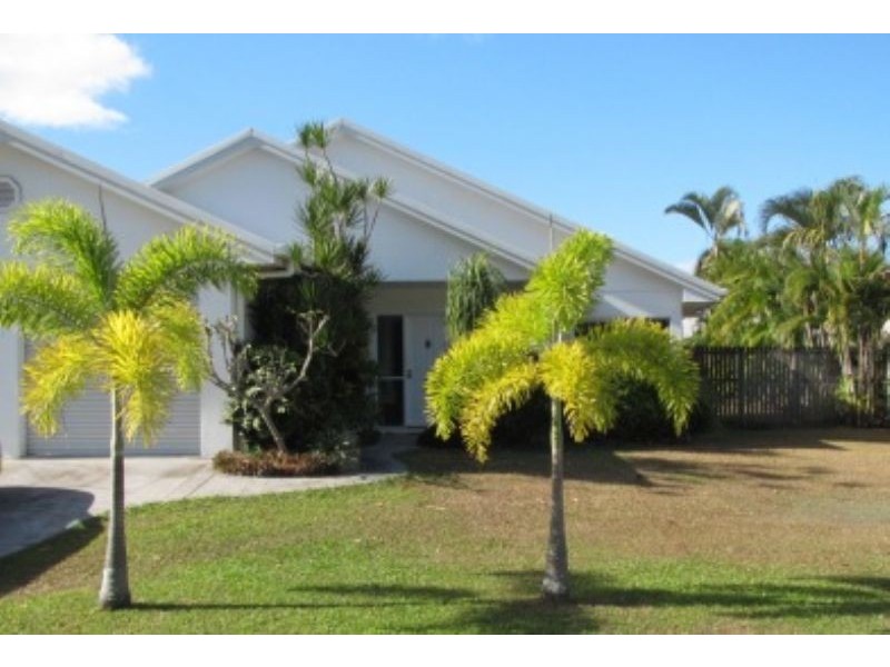 27 Cabarita Street, Kewarra Beach QLD 4879