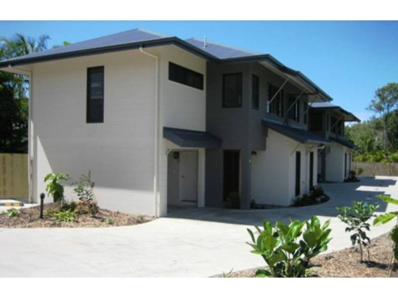 8/1766 Captain Cook Highway, Clifton Beach QLD 4879