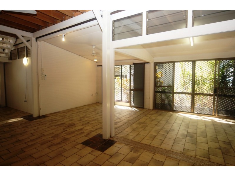 2 Possum Street, Trinity Beach QLD 4879
