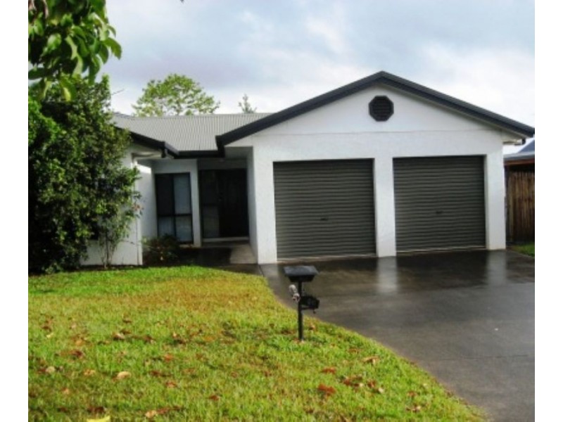 40 Daphne Drive, Redlynch QLD 4870