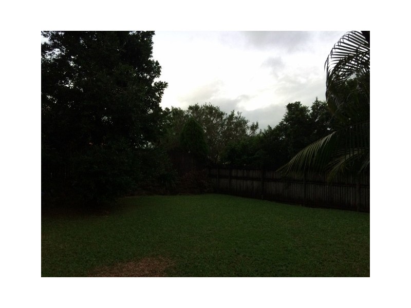 40 Daphne Drive, Redlynch QLD 4870