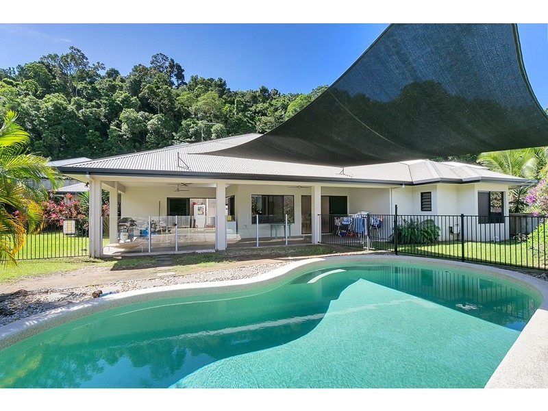 5 Wirrega Close, Caravonica QLD 4878