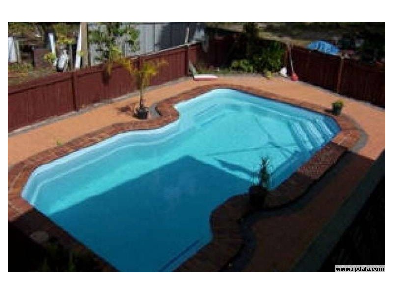 11 Banksia close, Holloways Beach QLD 4878