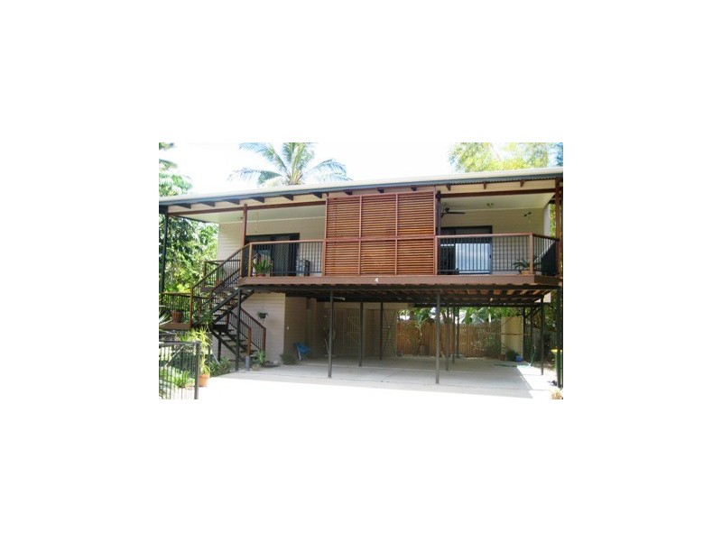 4/7 Tenni Street, Redlynch QLD 4870
