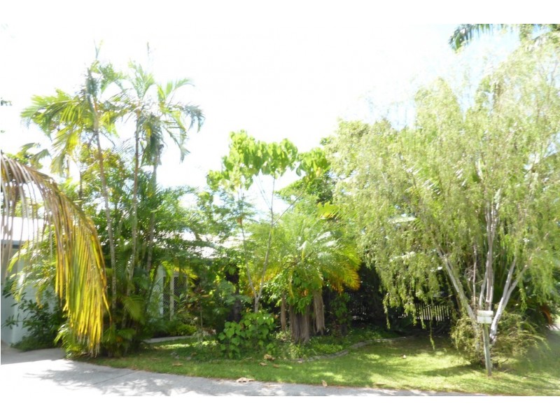 38 Cheviot Street, Smithfield QLD 4878
