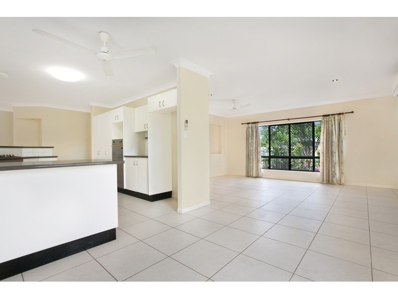 17 Vetiver Street, Trinity Park QLD 4879