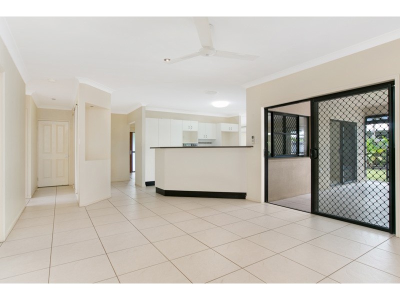 17 Vetiver Street, Trinity Park QLD 4879