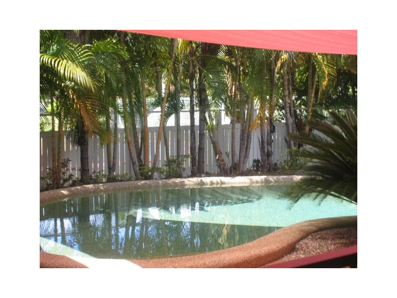 9 Stream Avenue, Kewarra Beach QLD 4879