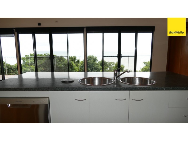25 Tari Place, Trinity Beach QLD 4879