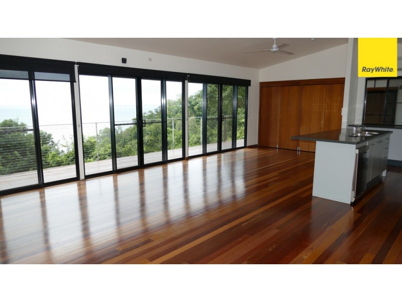 25 Tari Place, Trinity Beach QLD 4879