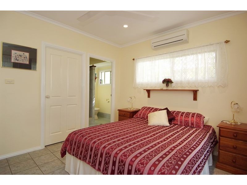 11 Miara Close, Kewarra Beach QLD 4879