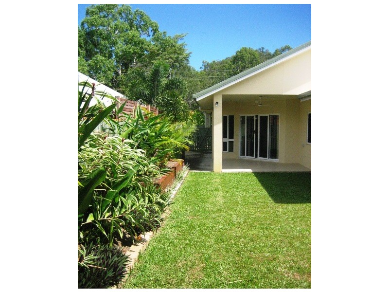 12 Moore Road, Kewarra Beach QLD 4879