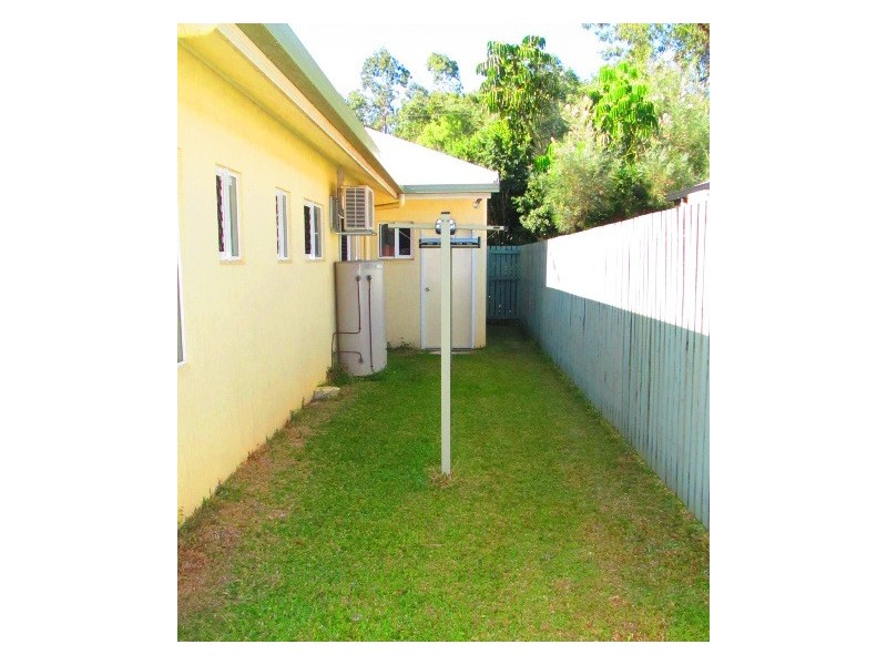 12 Moore Road, Kewarra Beach QLD 4879