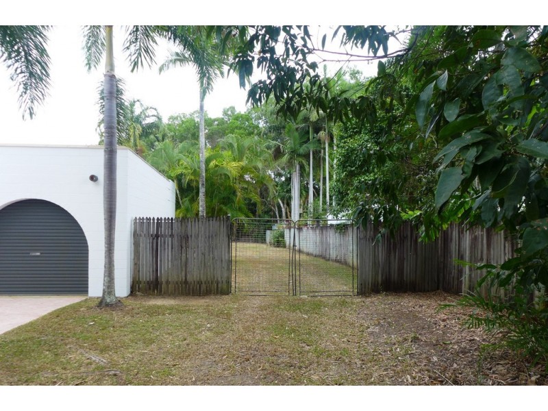 55 Kewarra Street, Kewarra Beach QLD 4879