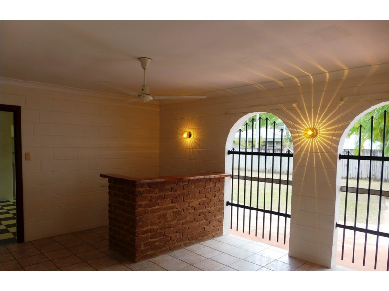 55 Kewarra Street, Kewarra Beach QLD 4879