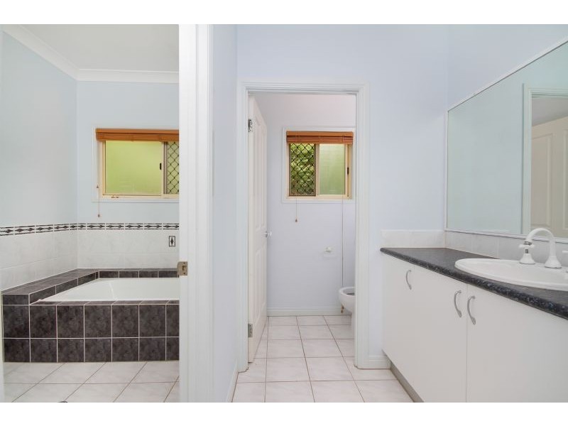 34 – 36 Ellison Street, Clifton Beach QLD 4879