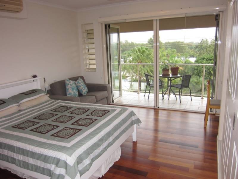 Trinity Beach QLD 4879