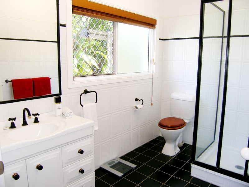 7 Ilse Close, Clifton Beach QLD 4879