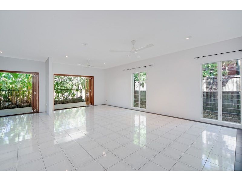 24 Beaver Street, Clifton Beach QLD 4879