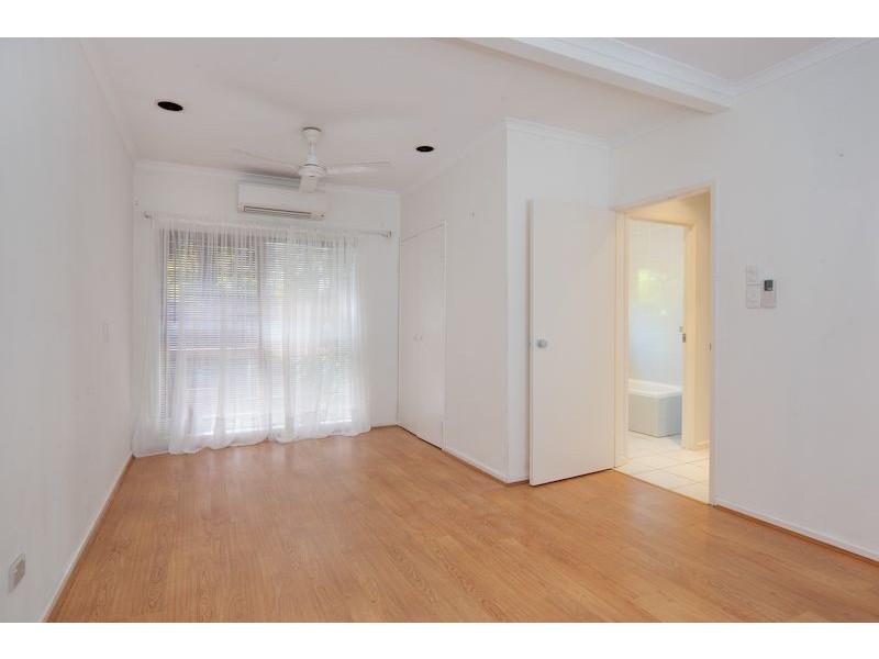 24 Beaver Street, Clifton Beach QLD 4879