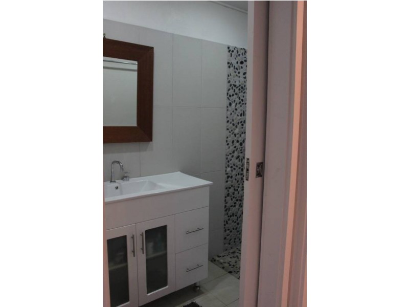 2 Granadilla Street, Holloways Beach QLD 4878