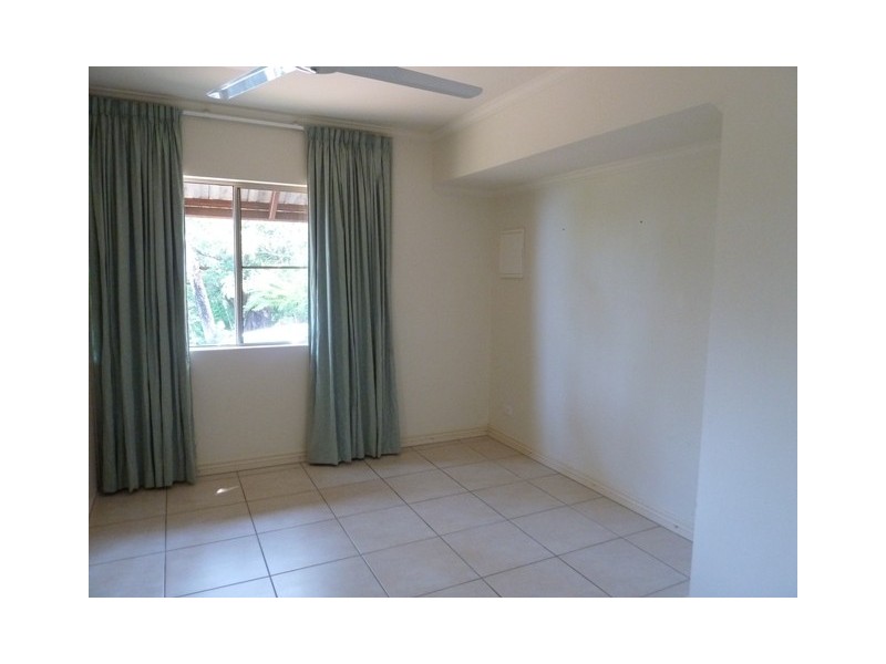 2/7b Tari Place, Trinity Beach QLD 4879
