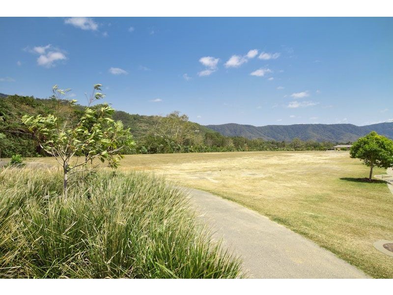 16 Starboard Street, Trinity Beach QLD 4879