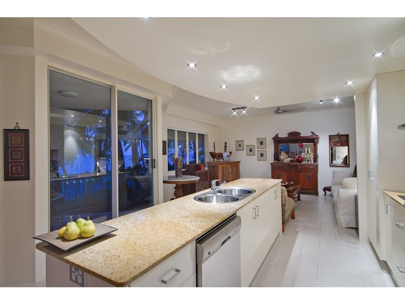 24/65 Vasey Esplanade, Trinity Beach QLD 4879