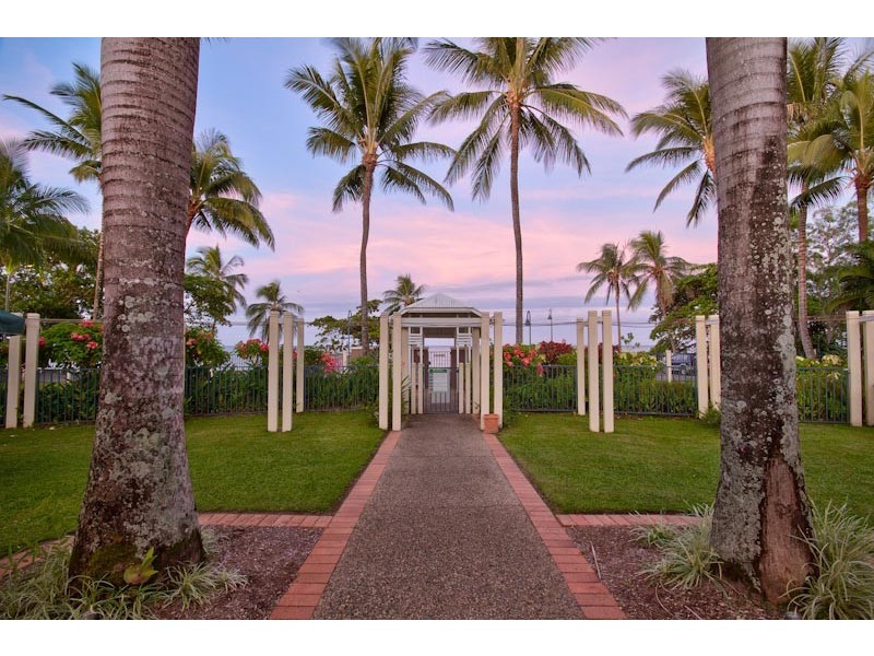 24/65 Vasey Esplanade, Trinity Beach QLD 4879