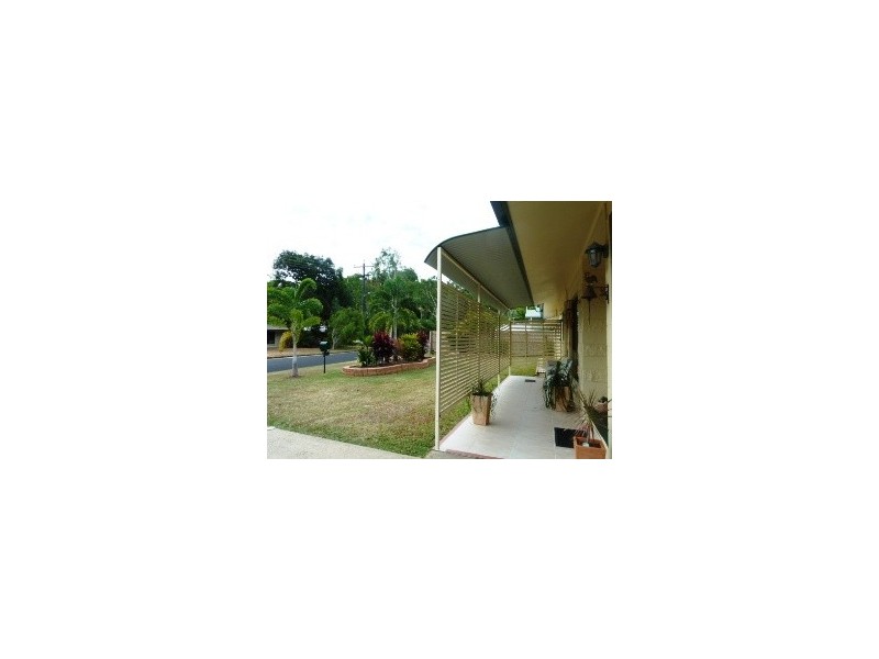 7 Connemara Close, Trinity Beach QLD 4879