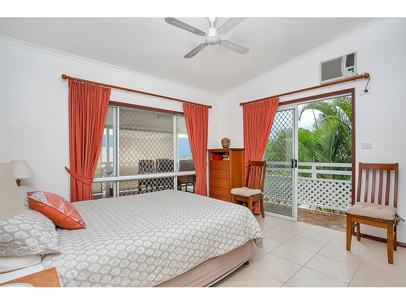 Trinity Beach QLD 4879