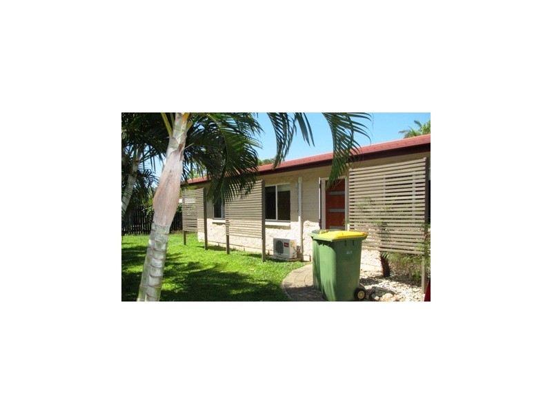 2/2 Strombus, Trinity Beach QLD 4879