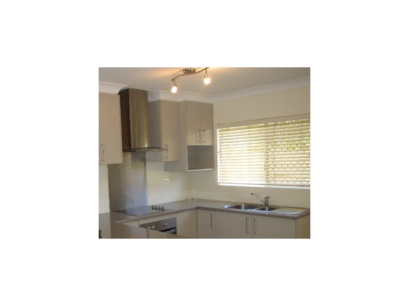 2/2 Strombus, Trinity Beach QLD 4879