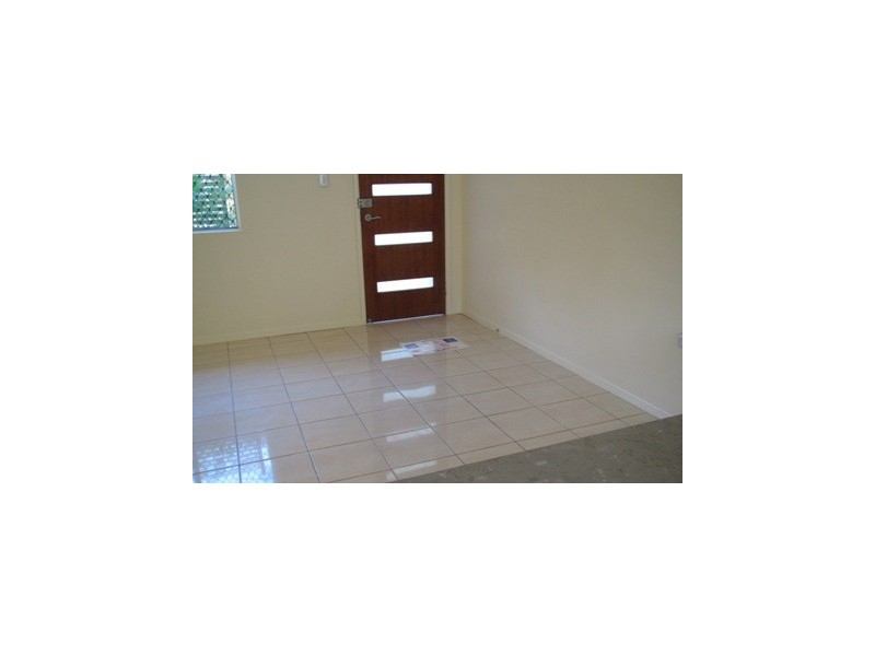 2/2 Strombus, Trinity Beach QLD 4879