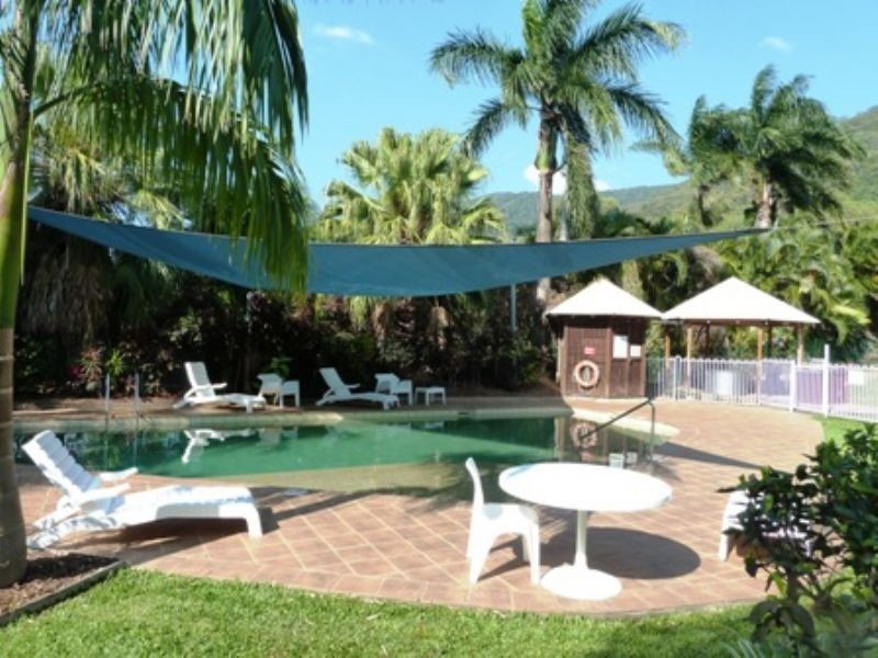 224 Coral Coast Drive, Palm Cove QLD 4879