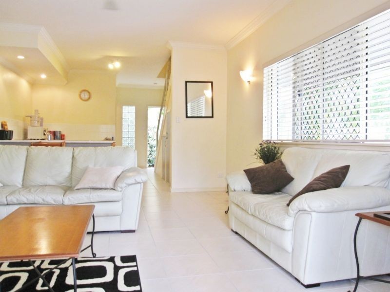 Yorkeys Knob QLD 4878