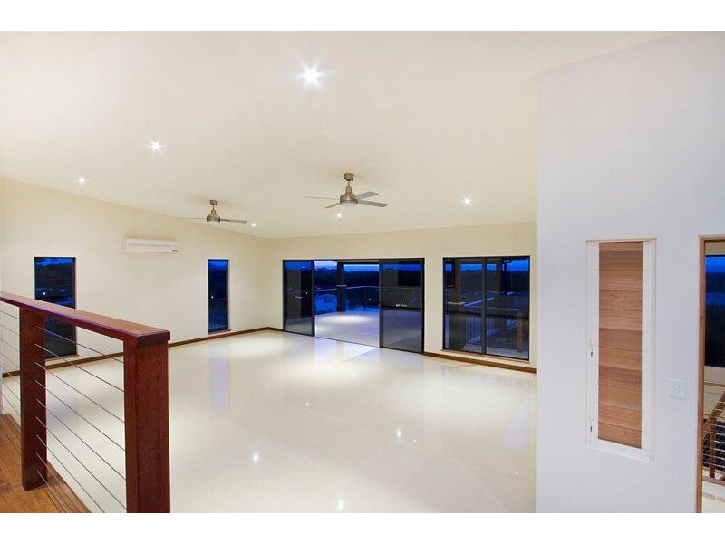 18 Savannah Street, Palm Cove QLD 4879