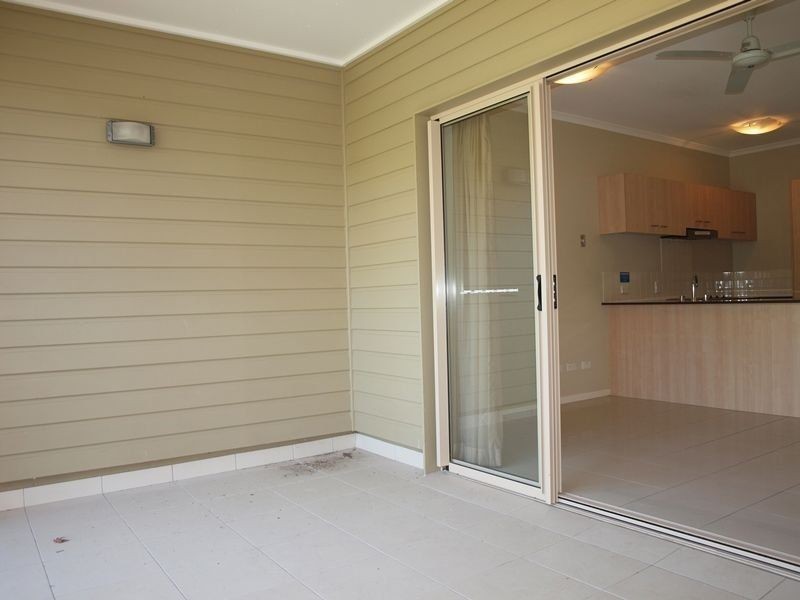 333/46-63 Williams Esplanade, Palm Cove QLD 4879