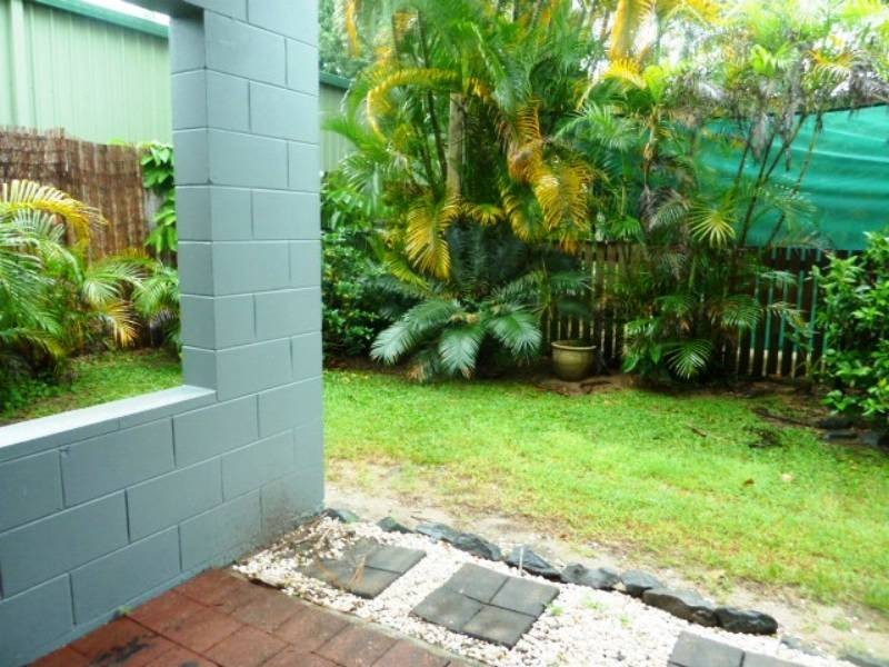 9/25 – 27 Fairweather Street, Yorkeys Knob QLD 4878