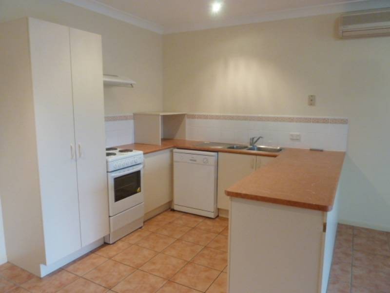 1/9 Oyster Court, Trinity Beach QLD 4879