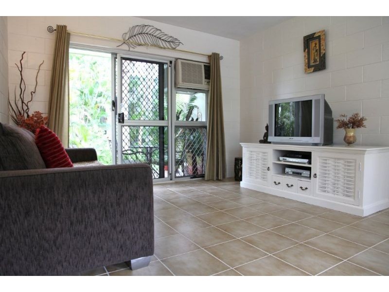 Trinity Beach QLD 4879