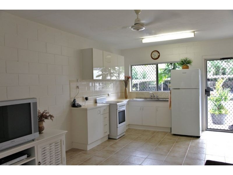 Trinity Beach QLD 4879