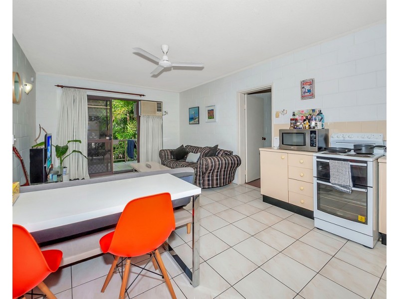 10/63 Moore Street, Trinity Beach QLD 4879