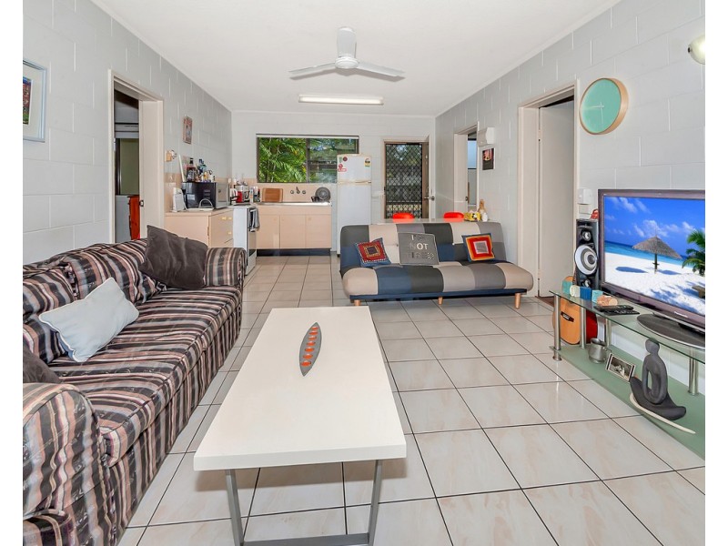 10/63 Moore Street, Trinity Beach QLD 4879