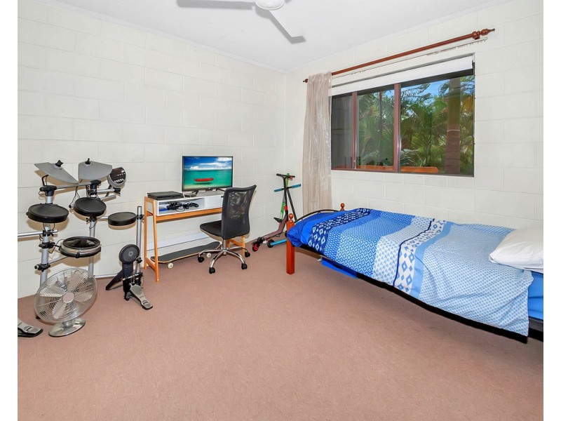 10/63 Moore Street, Trinity Beach QLD 4879