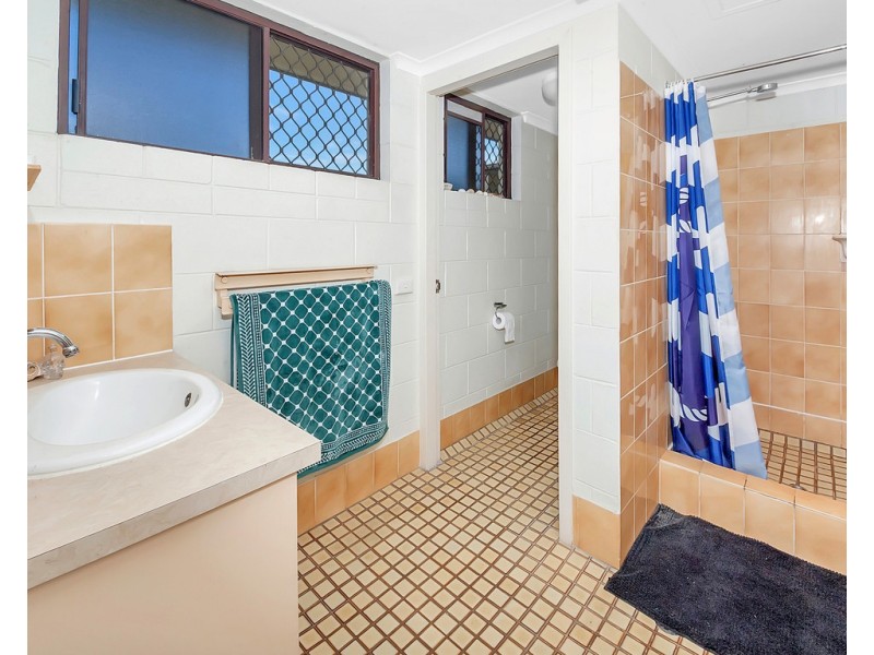 10/63 Moore Street, Trinity Beach QLD 4879