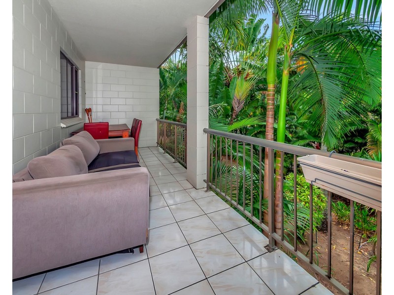 10/63 Moore Street, Trinity Beach QLD 4879