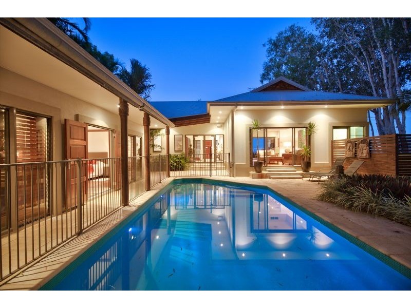 Clifton Beach QLD 4879